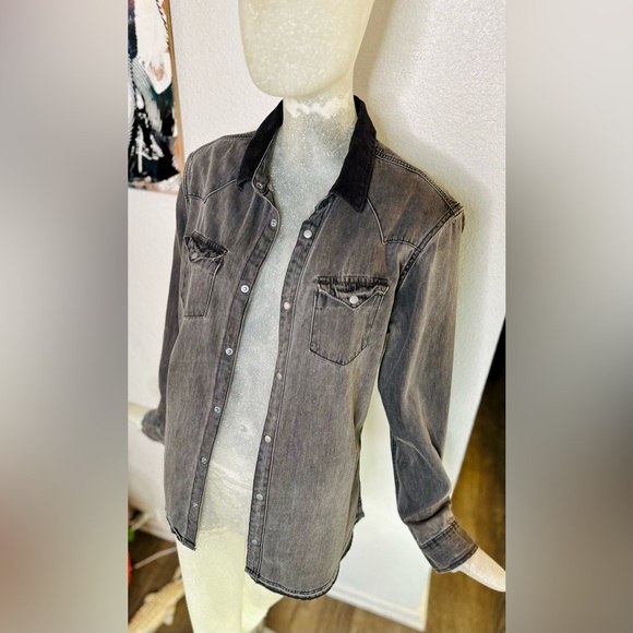 All Saints Men’s Flaxton Washed Denim Long Sleeve Button Down Top. Size Small - Picture 3 of 15